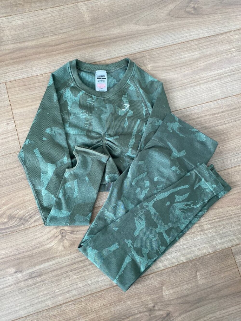 Gymshark Camo Gym Workout Set - Longsleeve and Highrise Leggings Size: Small